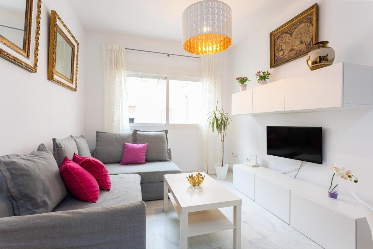 Holidays2Malaga Carrera Capuchinos Free Parking Aircon Downtown Exteriör bild
