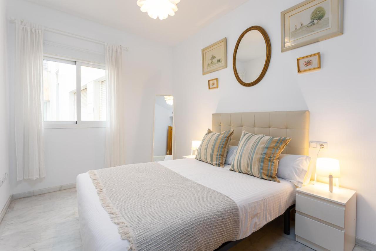 Holidays2Malaga Carrera Capuchinos Free Parking Aircon Downtown Exteriör bild