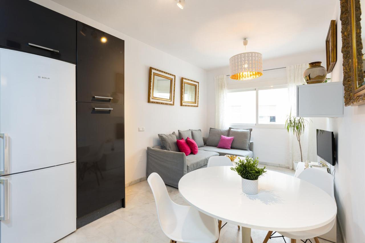 Holidays2Malaga Carrera Capuchinos Free Parking Aircon Downtown Exteriör bild